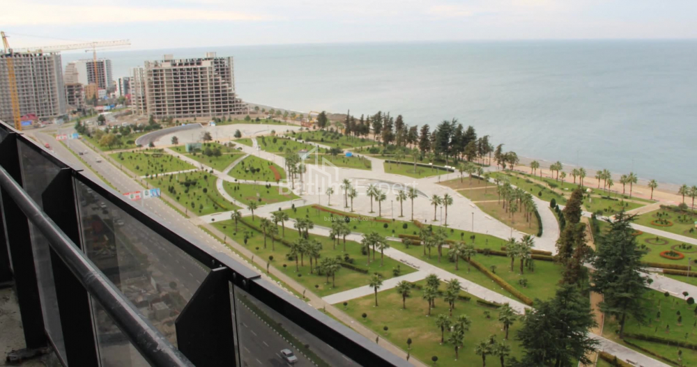 Квартира 75.89 м² - Леха і Марії Качинських, Батумі, Грузія