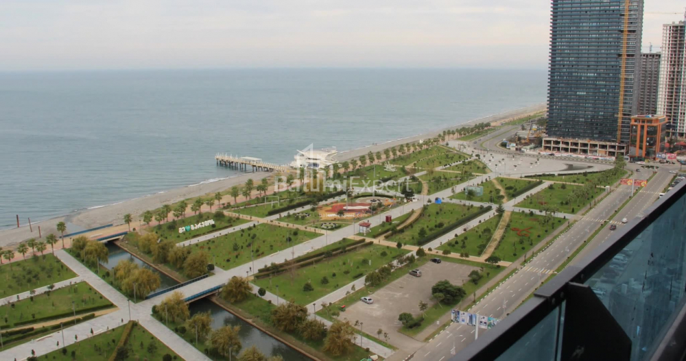 Квартира 76.07 м² - Леха і Марії Качинських, Батумі, Грузія