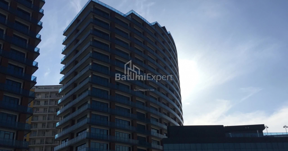 Квартира 48.9 м² - Леха і Марії Качинських, Батумі, Грузія