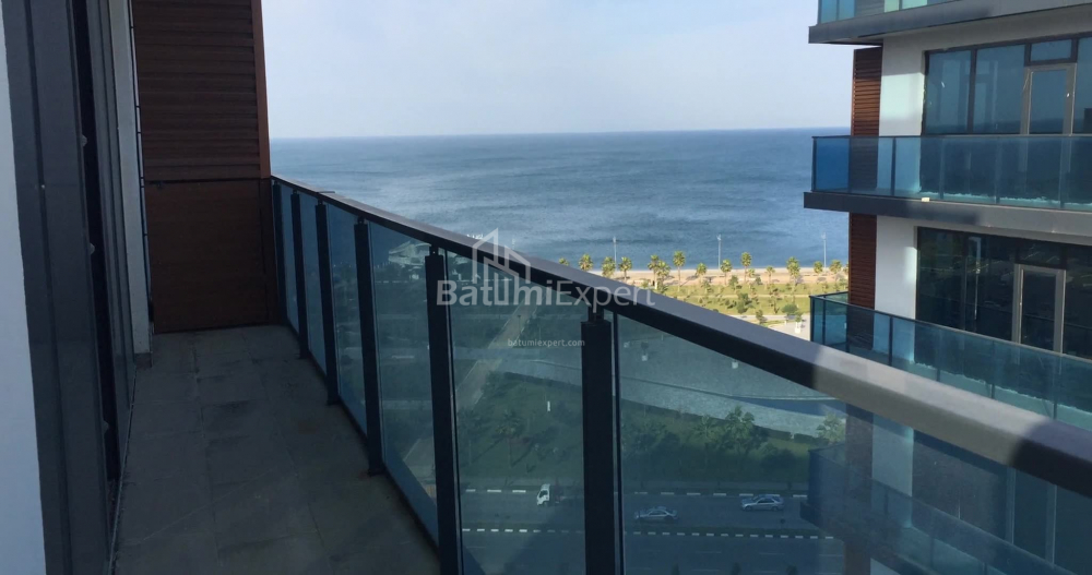 Квартира 50.65 м² - Леха і Марії Качинських, Батумі, Грузія