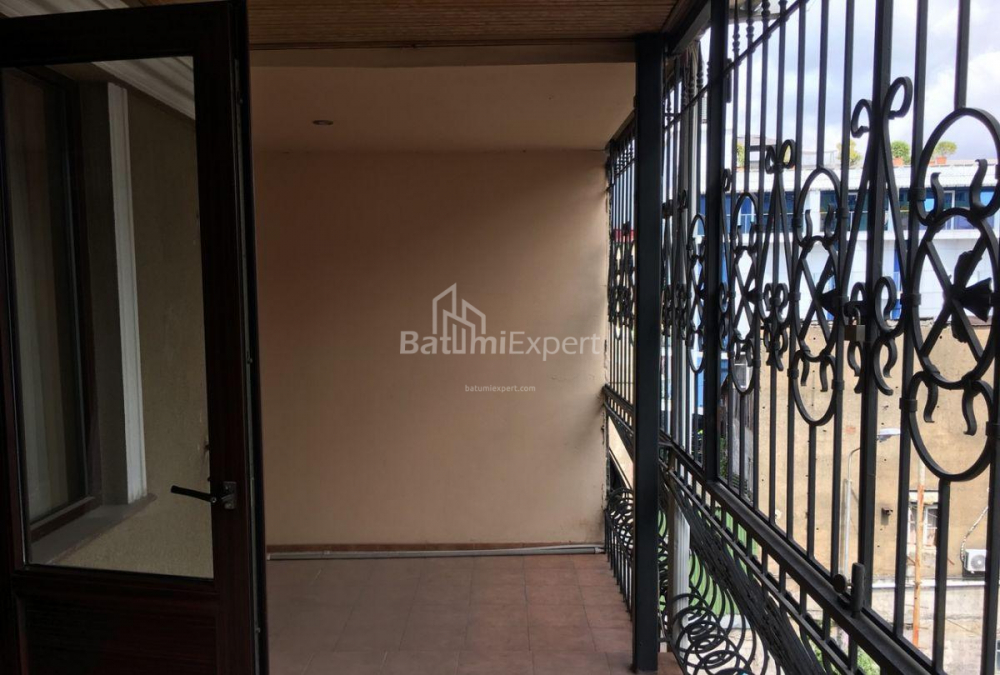 Квартира 262 м² - Юр'ївська, Батумі, Грузія
