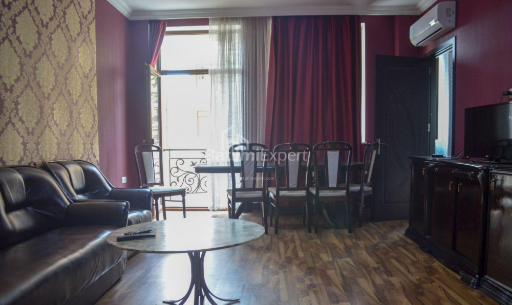 Квартира 100 м² - Петра Мелiкiшвiлi, Батумі, Грузія