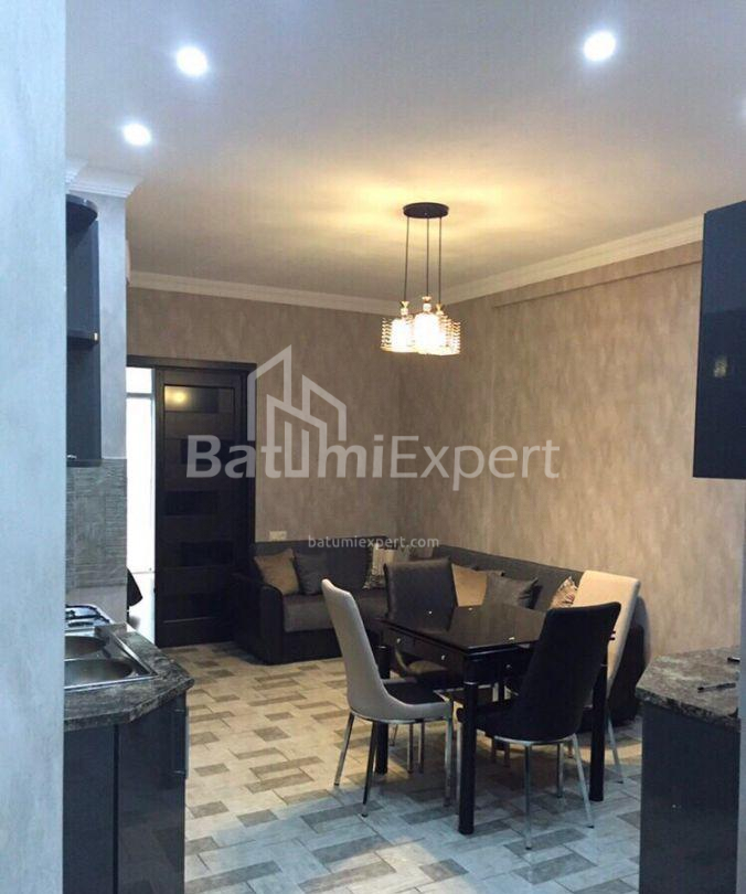 Квартира 47 м² - Зураба Горгiладзе, Батумі, Грузія