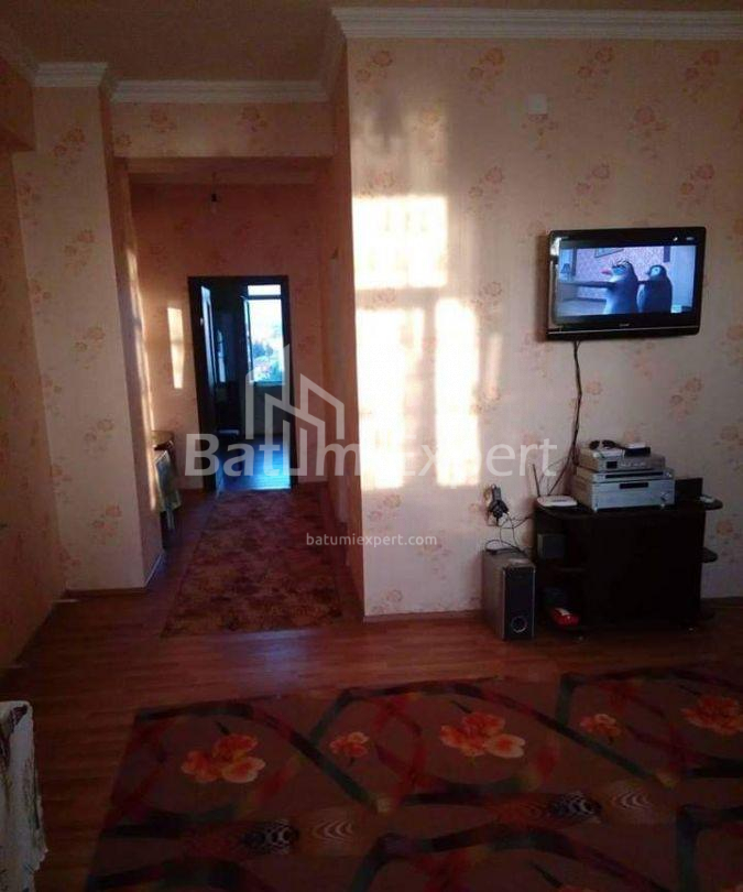 Квартира 74 м² - Юр'ївська, Батумі, Грузія