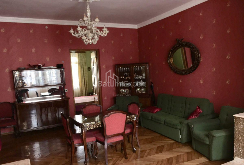 Квартира 132 м² - Царя Парнаваза, Батумі, Грузія
