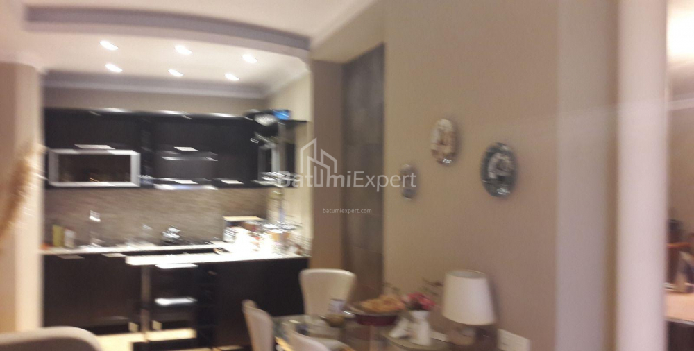 Квартира 120 м² - Юр'ївська, Батумі, Грузія