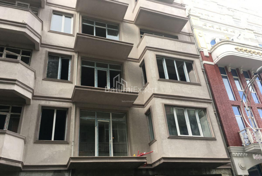 Квартира 78 м² - Юр'ївська, Батумі, Грузія