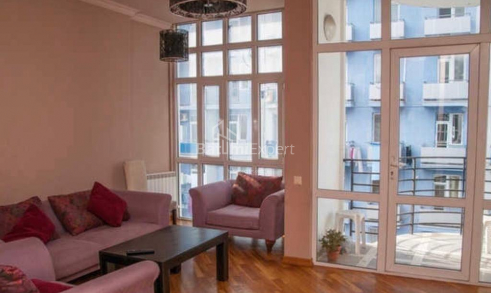 Квартира 95 м² - Вахтанга Горгасалі, Батумі, Грузія