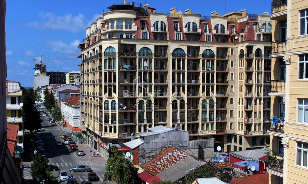 Квартира 65 м² - Петра Мелiкiшвiлi, Батумі, Грузія