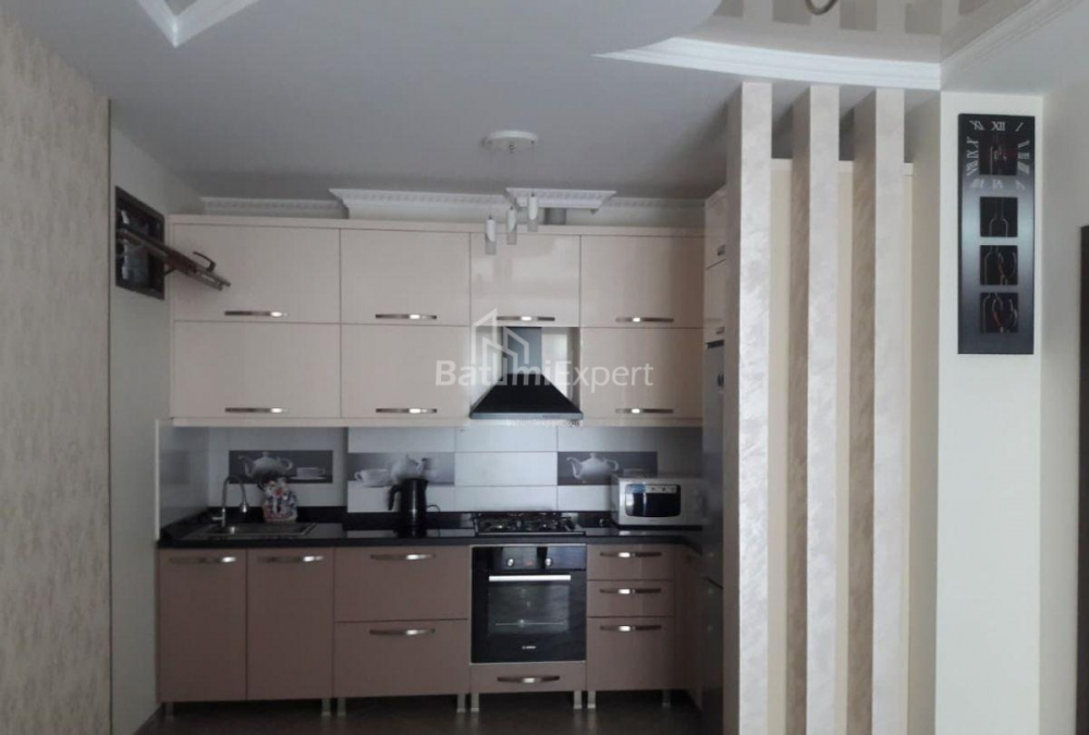 Квартира 60 м² - Юр'ївська, Батумі, Грузія