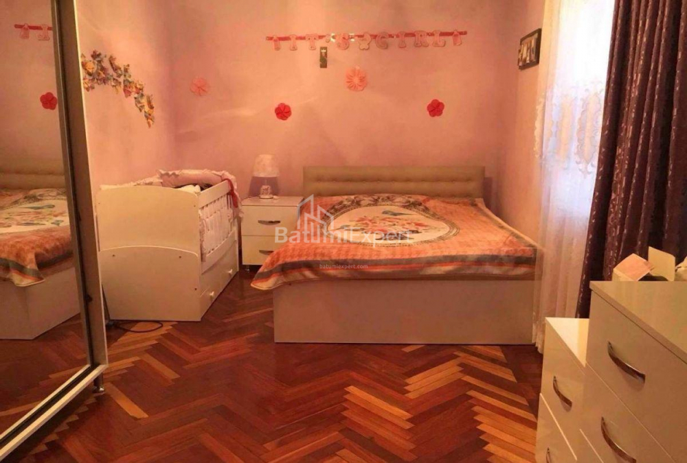 Квартира 100 м² - Генерала Аслана Абашидзе, Батумі, Грузія
