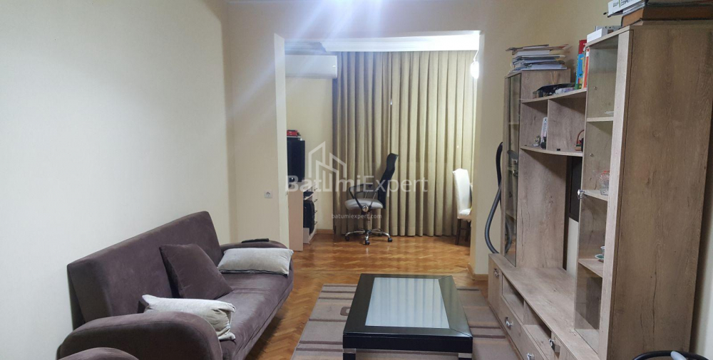 Квартира 85 м² - Михайла Лермонтова, Батумі, Грузія