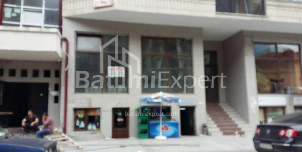 Квартира 212 м² - Царя Парнаваза, Батумі, Грузія