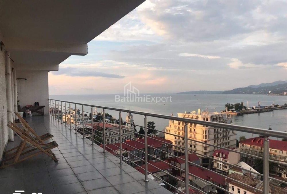 Квартира 160 м² - Юр'ївська, Батумі, Грузія