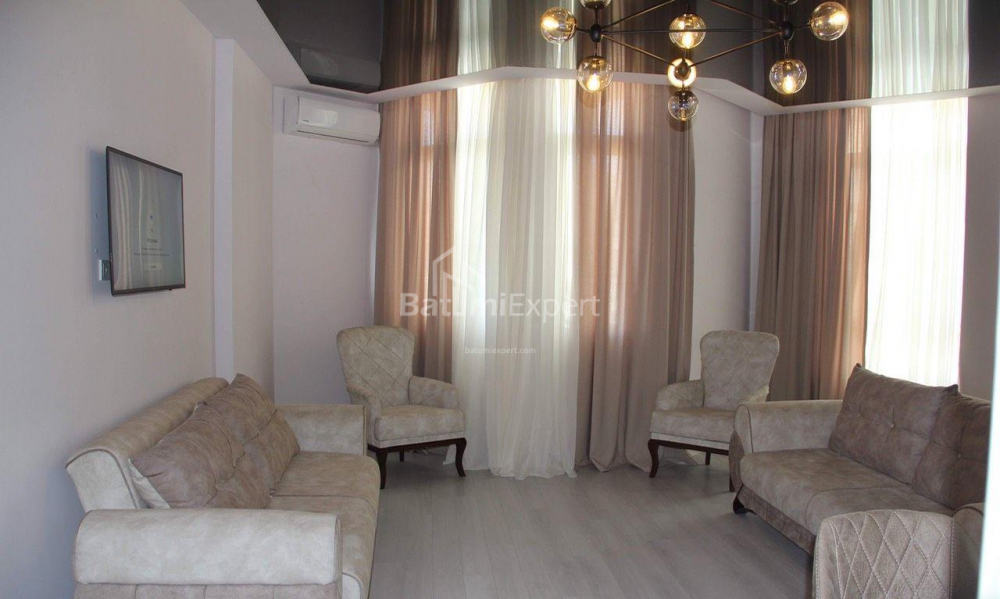 Квартира 80 м² - Зураба Горгiладзе, Батумі, Грузія