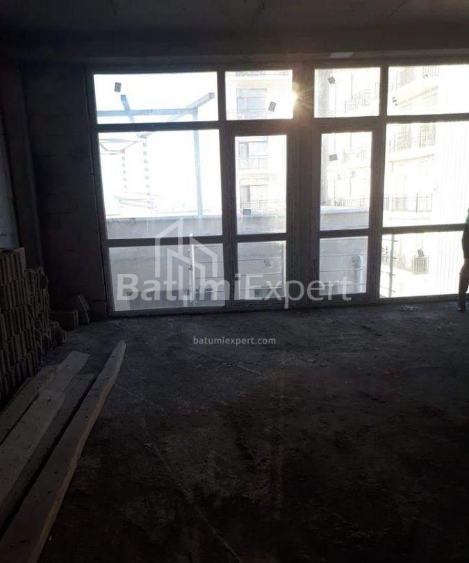 Квартира 77 м² - Юр'ївська, Батумі, Грузія