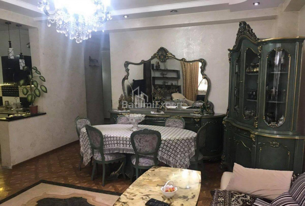 Квартира 84 м² - Деметре Тавдадебулі, Батумі, Грузія