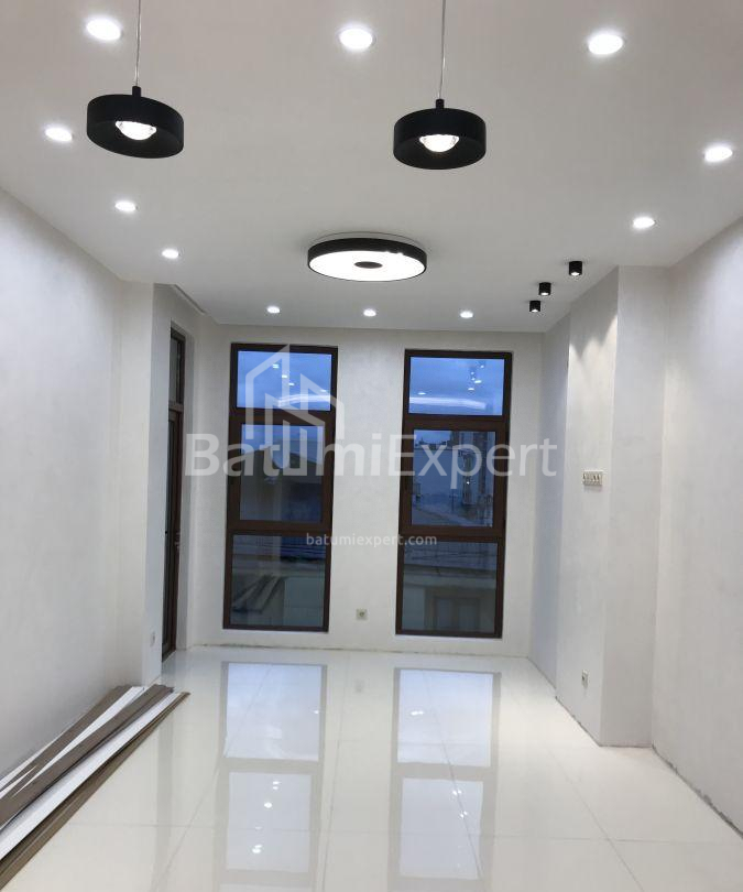 Квартира 82 м² - Юр'ївська, Батумі, Грузія