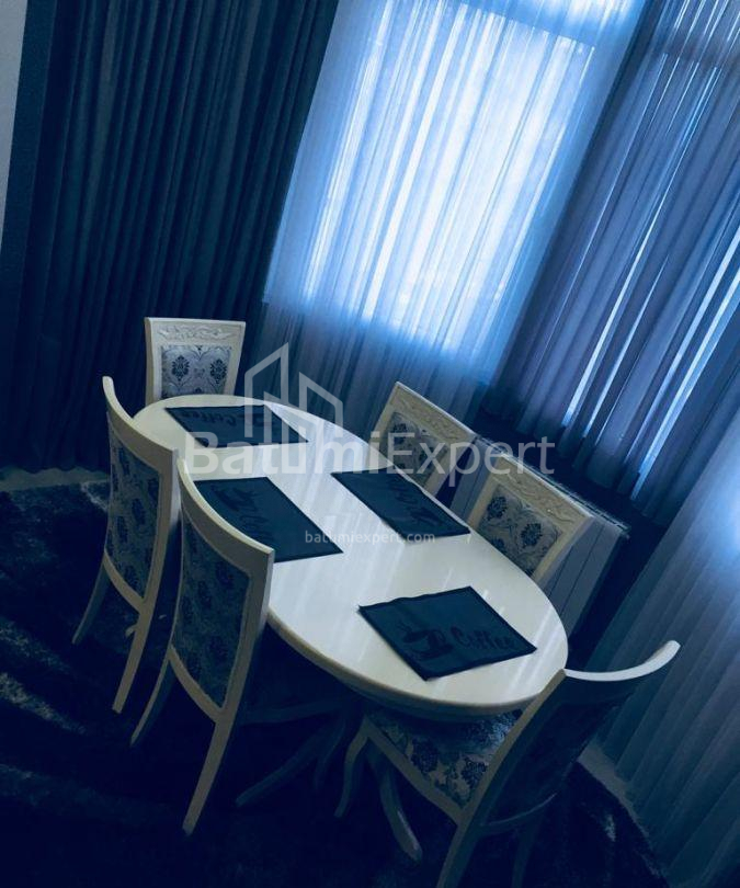 Квартира 90 м² - Галактiона Табiдзе, Батумі, Грузія