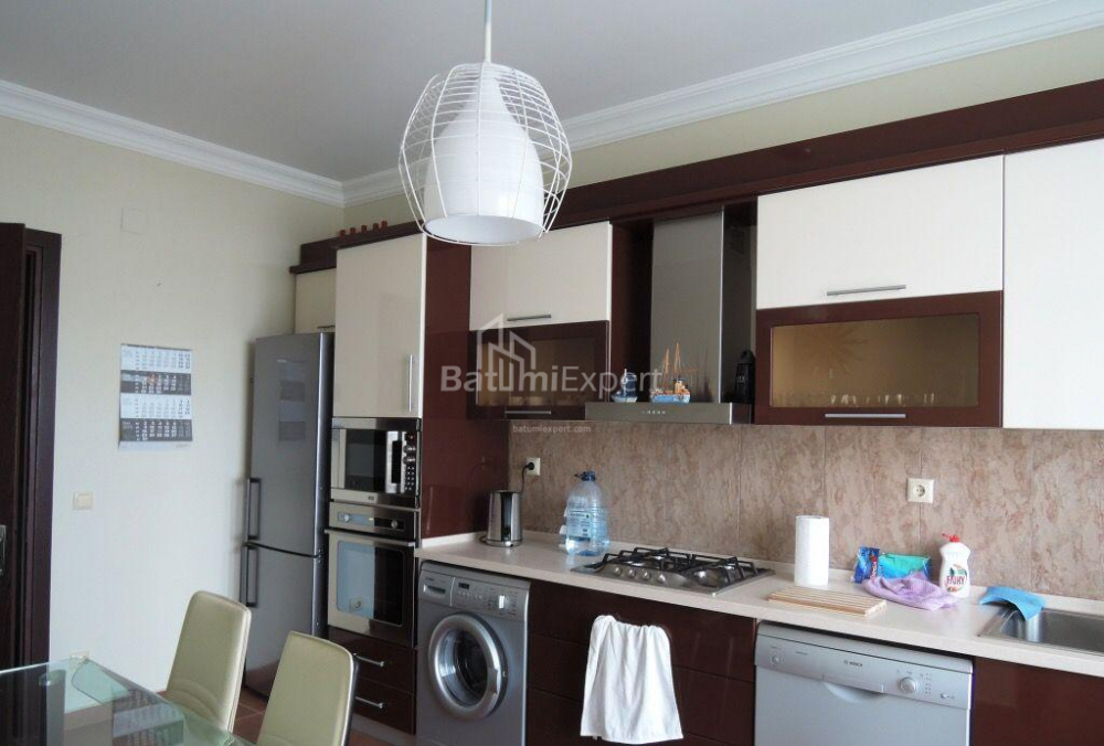 Квартира 180 м² - Іллі Чавчавадзе, Батумі, Грузія