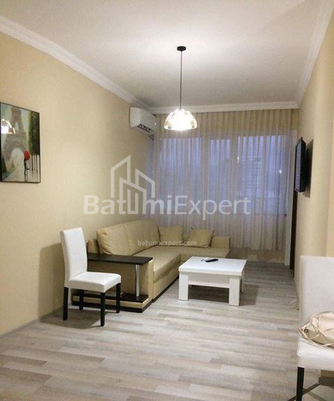 Квартира 70 м² - Зураба Горгiладзе, Батумі, Грузія