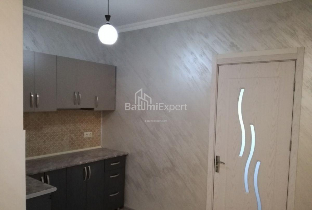 Квартира 48 м² - Петра Мелiкiшвiлi, Батумі, Грузія