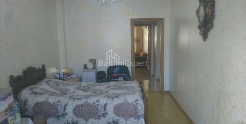 Квартира 85 м² - Царя Парнаваза, Батумі, Грузія