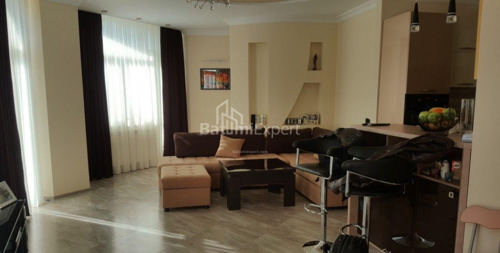 Квартира 133 м² - Стефана Зубалашвiлi, Батумі, Грузія