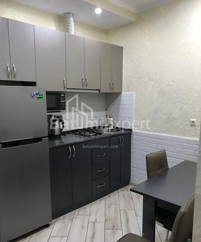 Квартира 35 м² - Ніко Піросмані, Батумі, Грузія