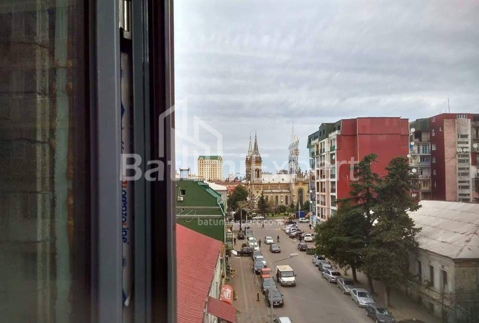 Квартира 68 м² - Деметре Тавдадебулі, Батумі, Грузія