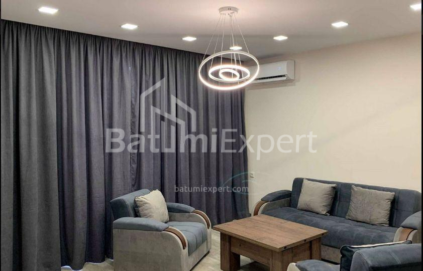 Квартира 56 м² - Давида Агмашенеблі, Батумі, Грузія