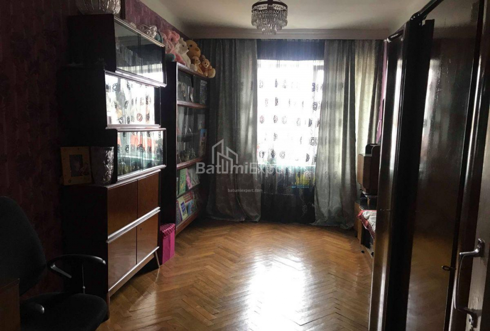 Квартира 88 м² - Акакі Церетелі, Батумі, Грузія