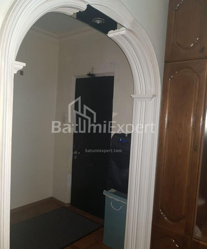 Квартира 85 м² - Петра Багратіоні, Батумі, Грузія