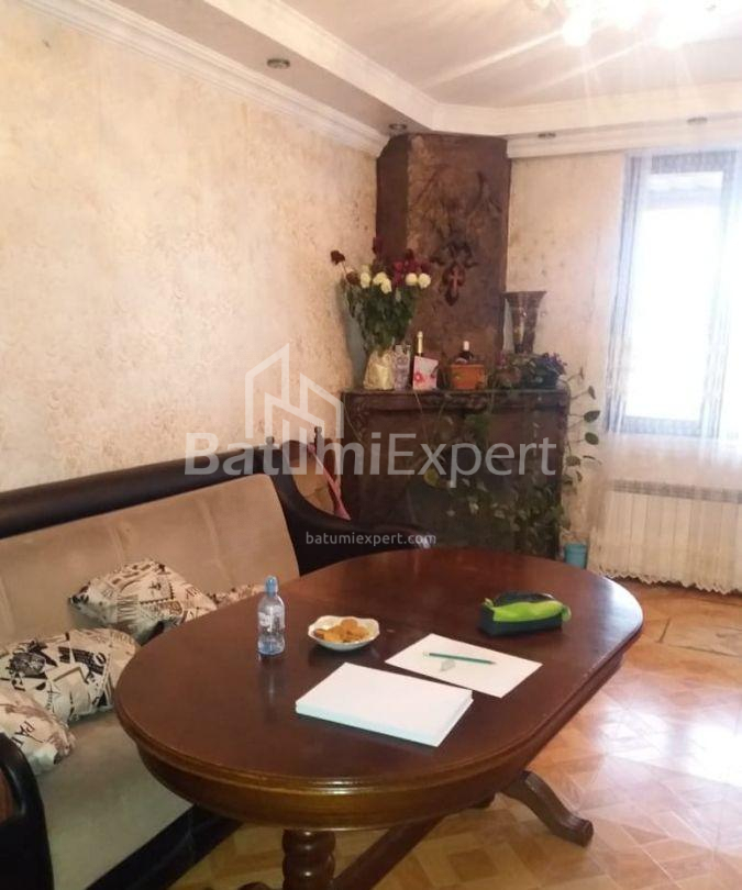 Квартира 85 м² - Давида Агмашенеблі, Батумі, Грузія