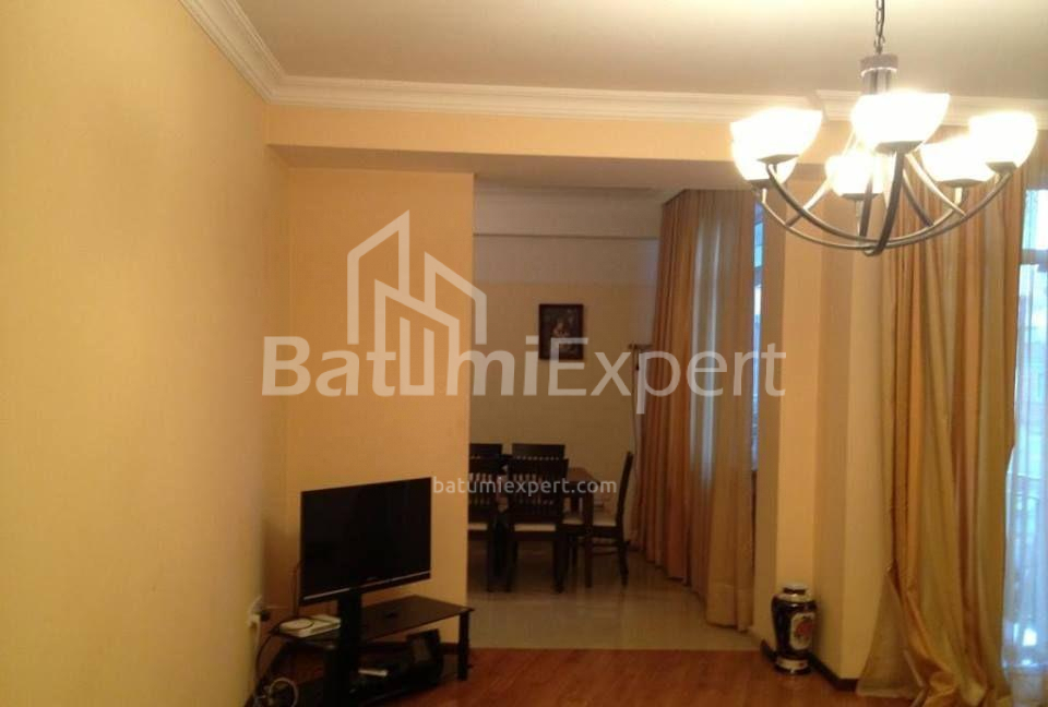 Квартира 100 м² - Юр'ївська, Батумі, Грузія