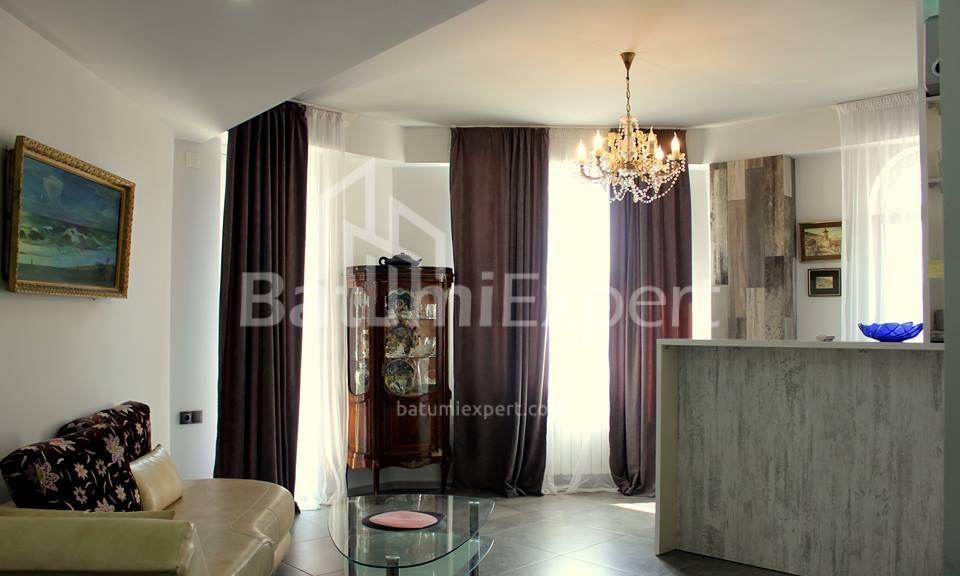 Квартира 62 м² - Шерифа Хімшіашвілі, Батумі, Грузія