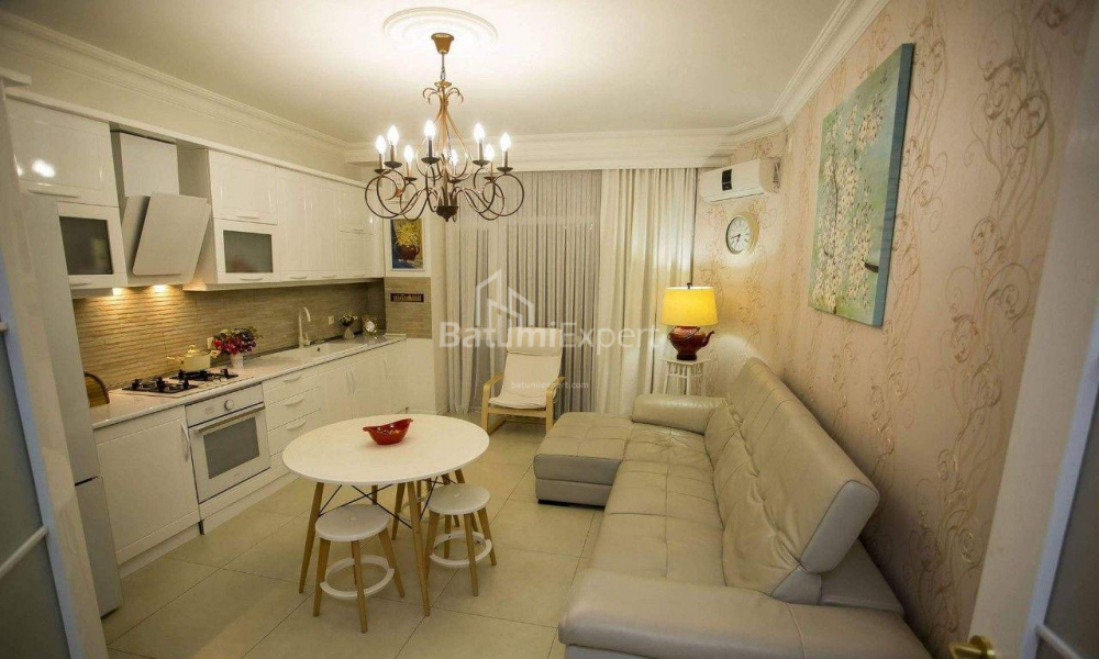 Квартира 128 м² - Царя Парнаваза, Батумі, Грузія