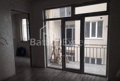 Квартира 42 м² - Фрiдiона Халвашi, Батумі, Грузія