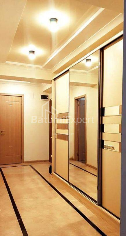 Квартира 77 м² - Царя Парнаваза, Батумі, Грузія