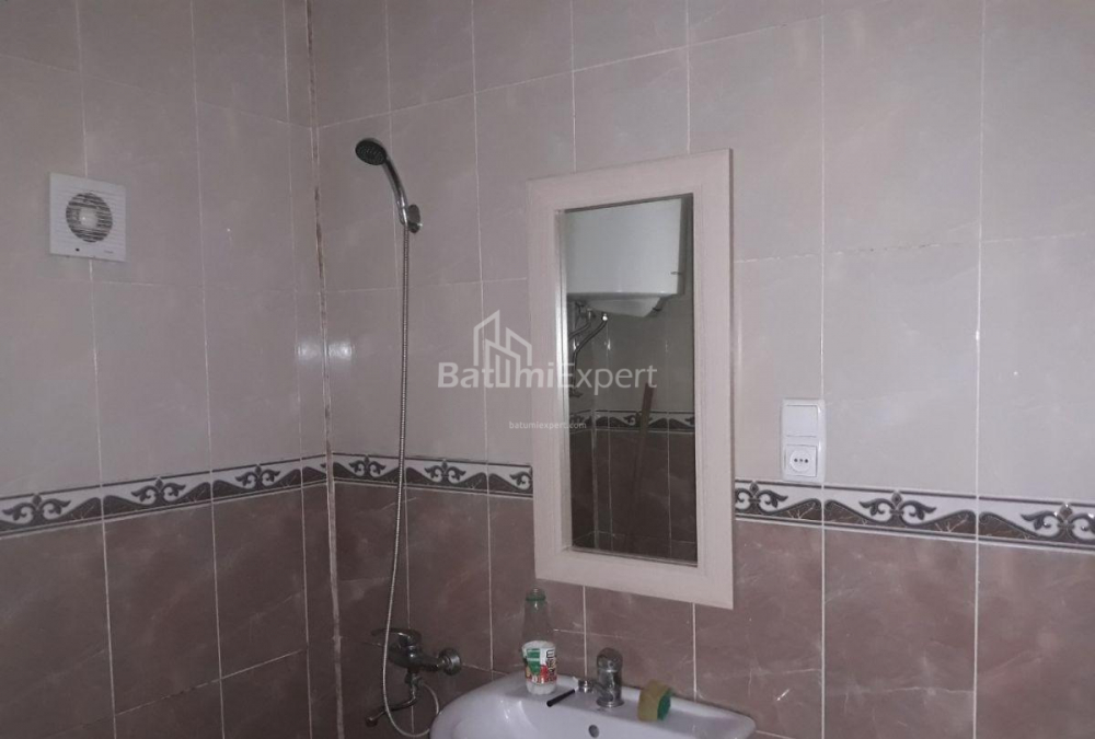 Квартира 36 м² - Шерифа Хімшіашвілі, Батумі, Грузія