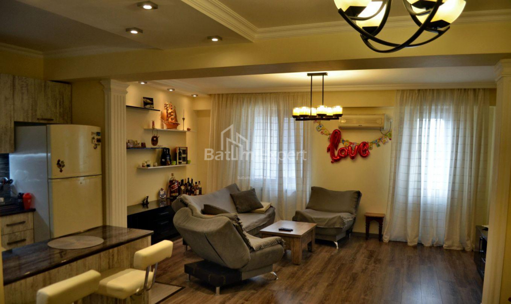 Квартира 80 м² - Руставелі, Батумі, Грузія