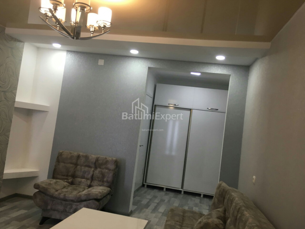 Квартира 48 м² - Юсуфа Кобаладзе, Батумі, Грузія
