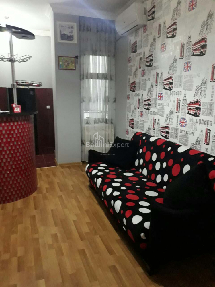 Квартира 42 м² - Олександра Казбегі, Батумі, Грузія
