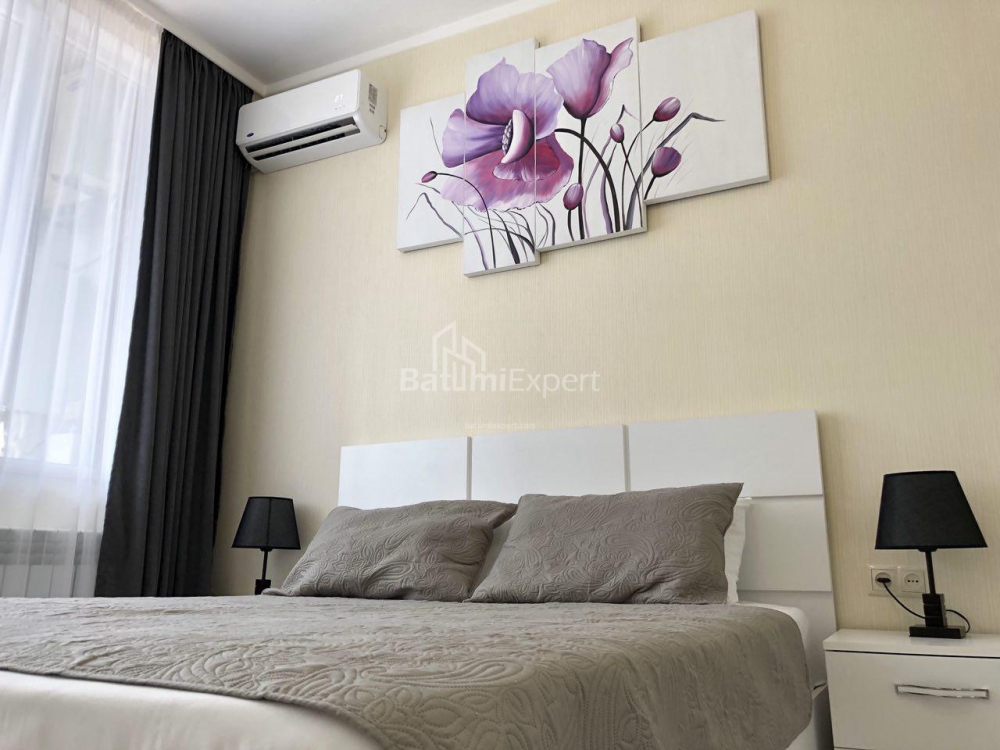 Квартира 45.8 м² - Шерифа Хімшіашвілі, Батумі, Грузія
