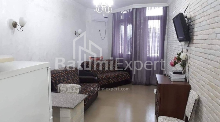 Квартира 29 м² - Зураба Горгiладзе, Батумі, Грузія