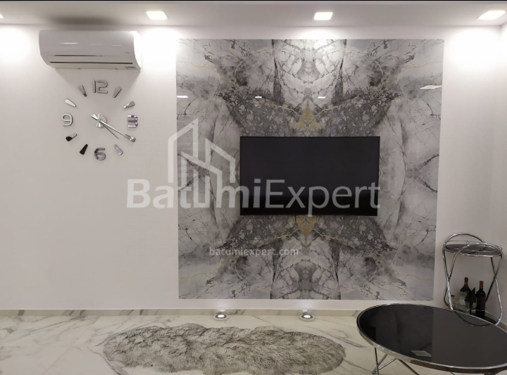 Квартира 75 м² - Ніко Піросмані, Батумі, Грузія