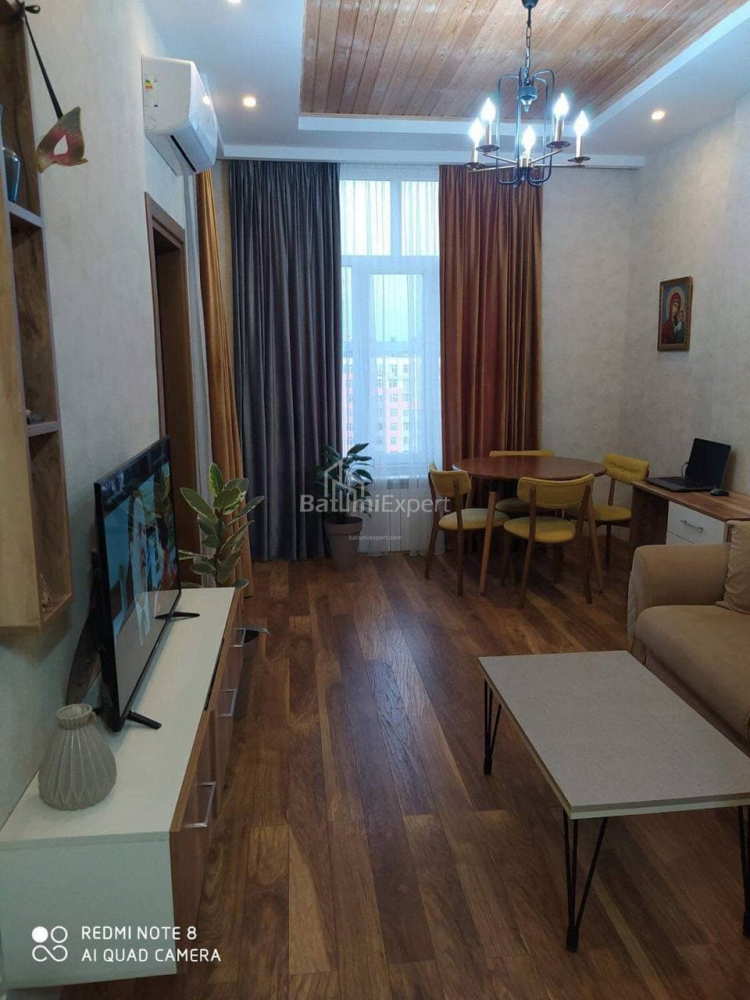 Квартира 40 м² - Михайла Джавахішвілі, Батумі, Грузія