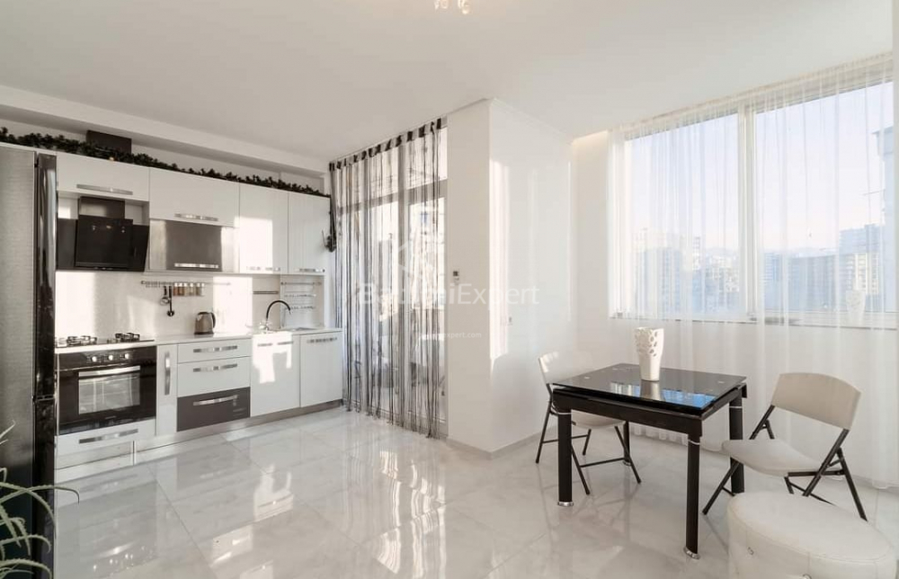Квартира 76.5 м² - Ніко Піросмані, Батумі, Грузія