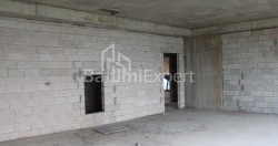 Квартира 75.86 м² - Леха і Марії Качинських, Батумі, Грузія