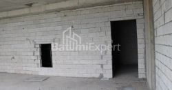 Квартира 75.86 м² - Леха і Марії Качинських, Батумі, Грузія
